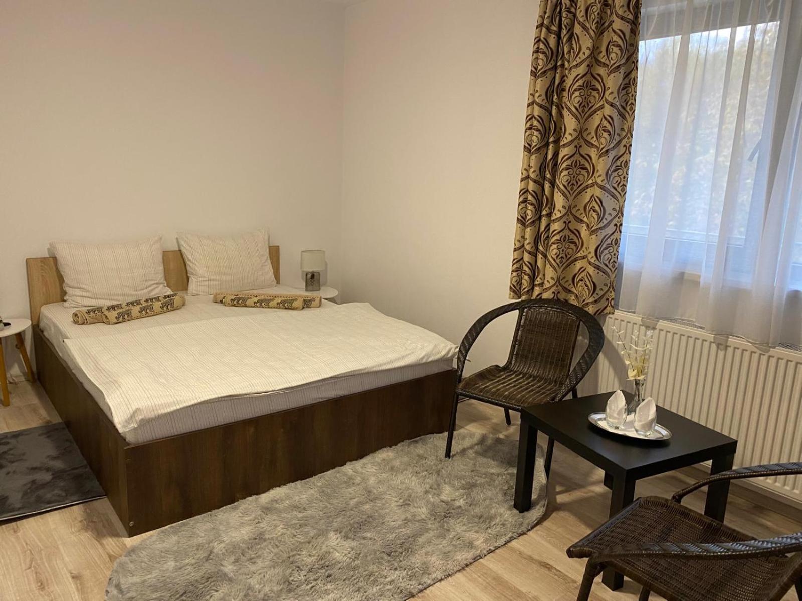 Vila Emma Rîşnov Esterno foto